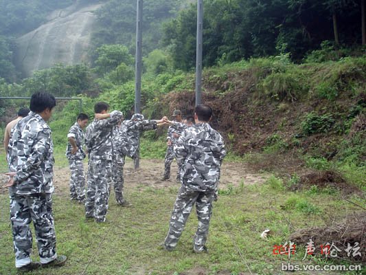 拓展训练项目-十字赛车